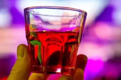 靈藥釀造酒館 有酒有故事，連接多元消費(fèi)群體